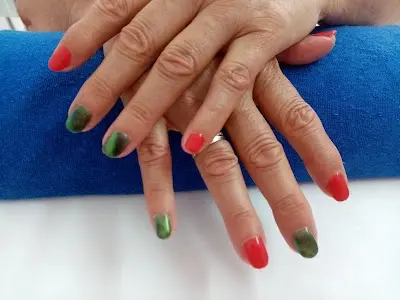 Estética Toñi López — Peluquería en Elx