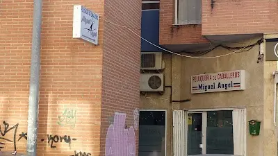 Peluquería de caballeros Miguel Ángel — Barbería en Canteras