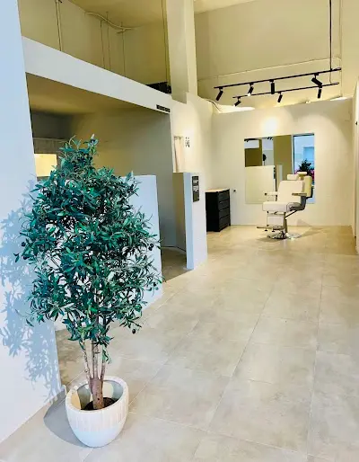 HOOMEN — Peluquería en Elda