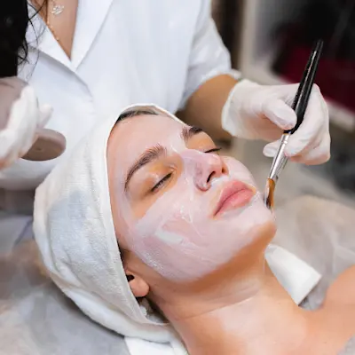 Clínica Lumina Medicina Estética — Peluquería en Vélez-Rubio