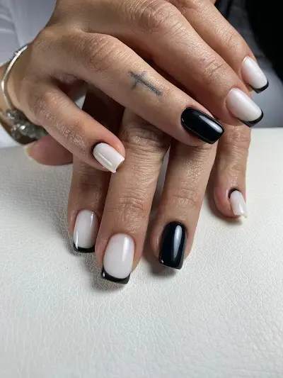 Gloss Studio by Celia López — Peluquería en Molina de Segura