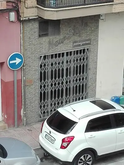 Salón de Peluquería Girls — Peluquería en Mula