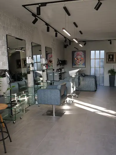 Upgrade beauty space — Peluquería en Orihuela
