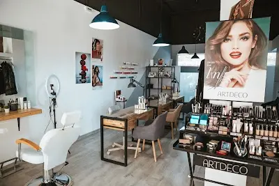 NOEMÍ BARCELÓ estética — Peluquería en Elda