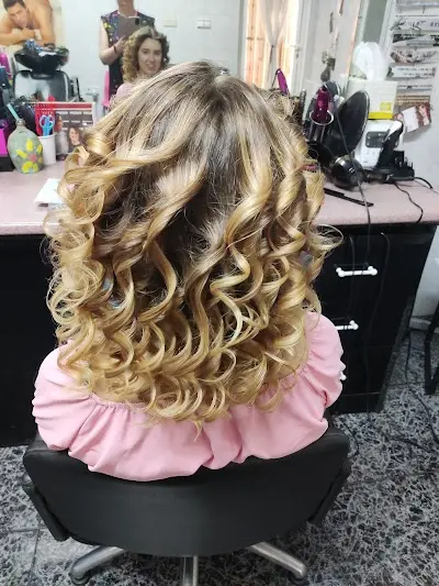 Peluquería Unisex La Gallega — Barbería en Albatera