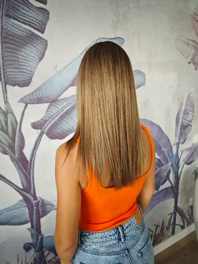 Almudena Gómez - Belleza y Bienestar — Peluquería en Guardamar del Segura