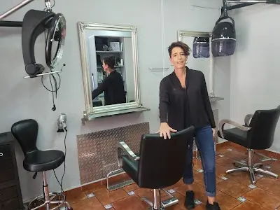 Kapsalon Hairpoint- dames- en herenkapper — Peluquería en Guardamar del Segura