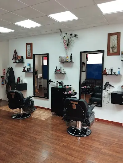 PELUQUERÍA EL KARMA — Peluquería en Santomera