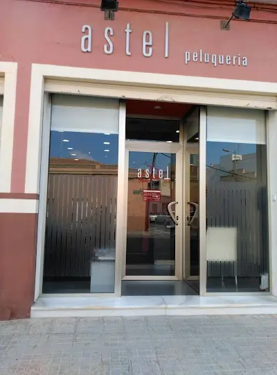 Peluqueria Astel — Peluquería en Les Baies