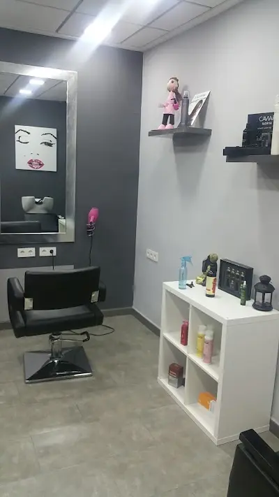 Peluquería Reflejos — Peluquería en Molina de Segura
