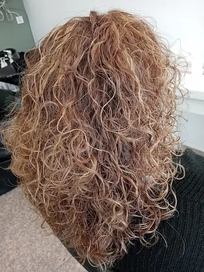 Peluquería Loli Martínez — Peluquería en Pilar de la Horadada