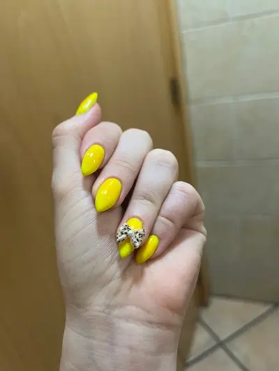 Laura Sanchez | salón de belleza — Peluquería en Ceutí