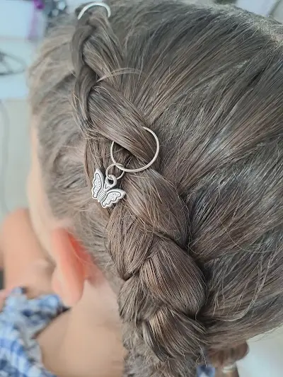 YUDI NODA ESTILISTA — Peluquería en Pinoso