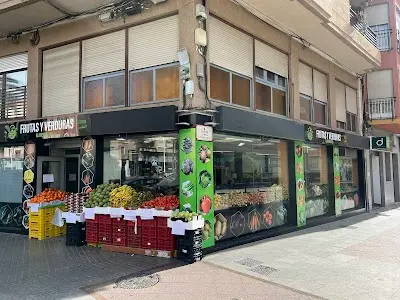 Peluquería Low Cost — Peluquería en Elx