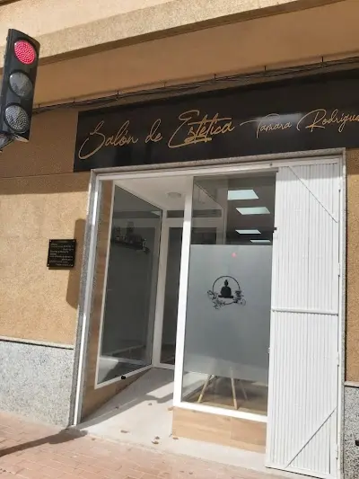Salón de Estética Tamara Rodriguez — Peluquería en Águilas