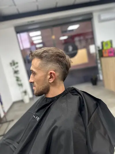 STUDIO98 — Barbería en La Murada