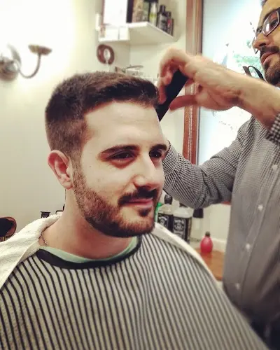 Barbería Pedro A. Burguillos — Barbería en Moratalla