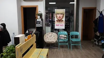 Esther Martínez — Peluquería en Novelda