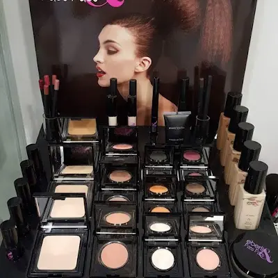 Ana Peluquera Centro de Belleza — Peluquería en Hellín