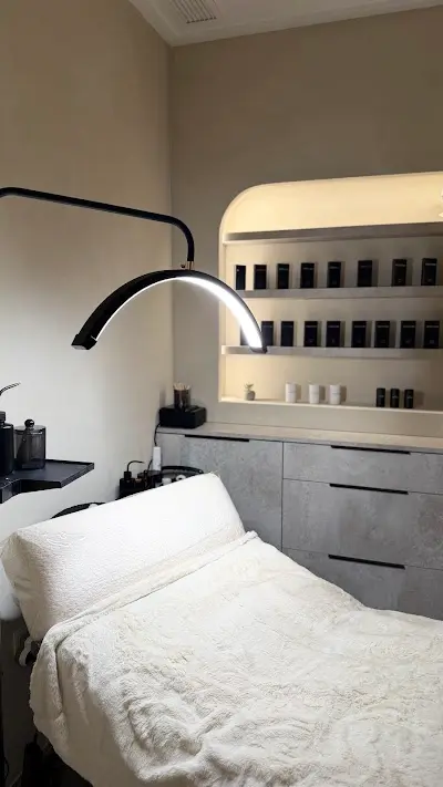 Meili Studio Beauty — Peluquería en Elx