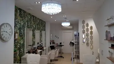 Peluquería S.i, by Elena. — Peluquería en Guardamar del Segura