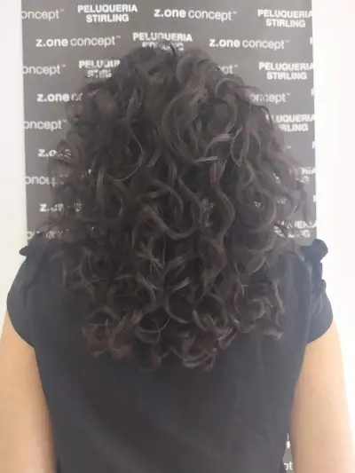 Stirling — Peluquería en Villena