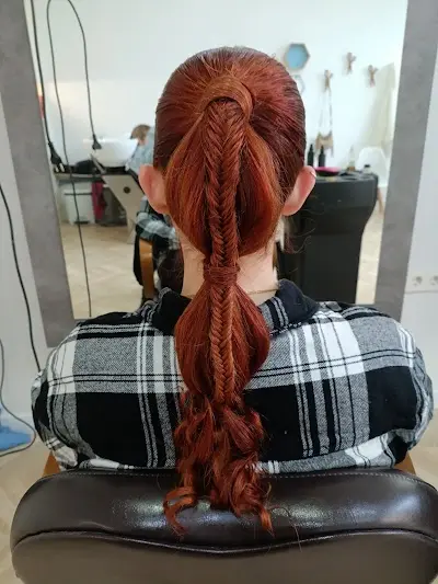 Belén Estilista — Peluquería en Cieza