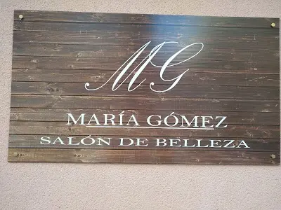 Salón de Belleza María Gómez — Peluquería en Cieza