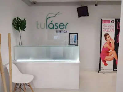 Tuláser Clínica Estética — Peluquería en Santomera