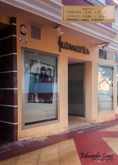 Juan Martín Avilés Buendía — Peluquería en Torre Pacheco