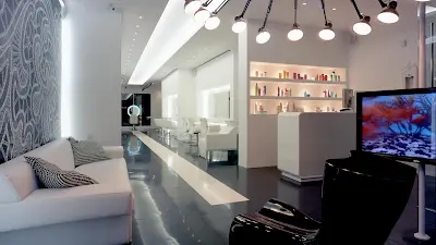 Fashion&Co Victor Guillermo — Peluquería en Cartagena