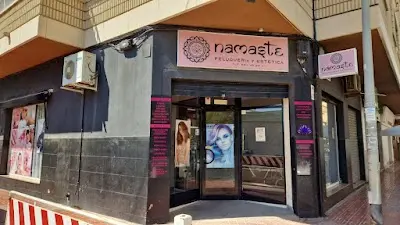 NAMASTE PELUQUERIA Y ESTETICA — Peluquería en Torrevieja