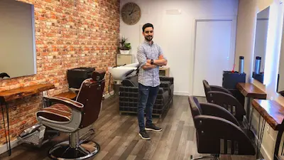 Alejandro Martínez Peluquería / Barbería — Barbería en Murcia
