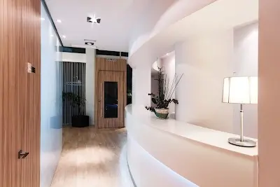 Ipsum Centro Odontológico — Peluquería en Cartagena