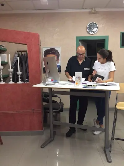 Peluquería de caballeros Jose Luis — Barbería en Puerto de Mazarrón