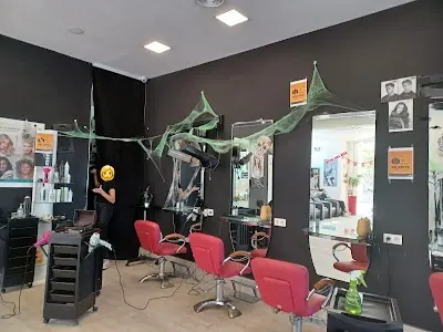 Vidal Peluqueros — Peluquería en Torre de la Horadada