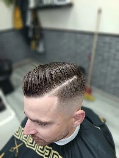Barber Ali ceuti — Barbería en Ceutí