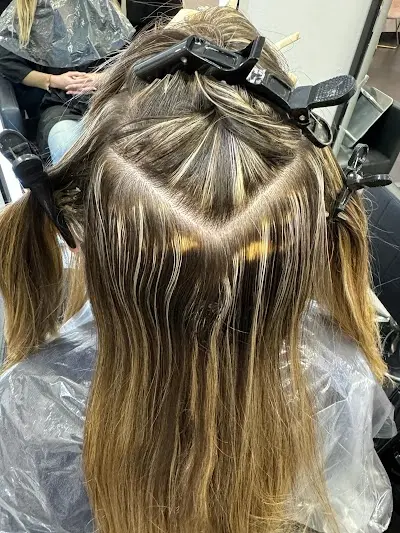 GLENNY SORIANO — Peluquería en Guardamar del Segura