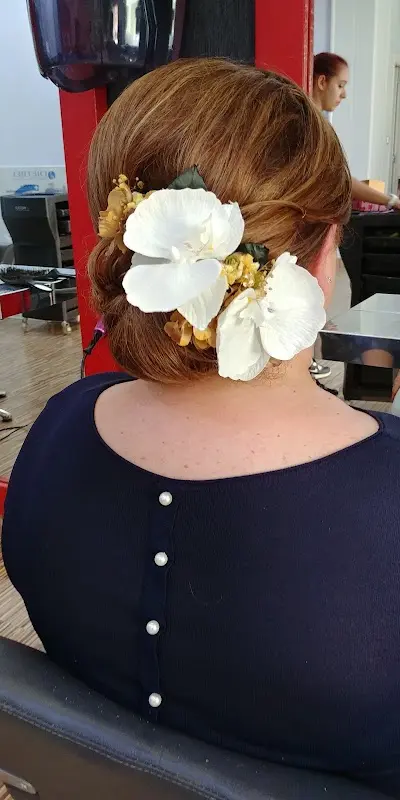 Marisa Ros — Peluquería en Cartagena